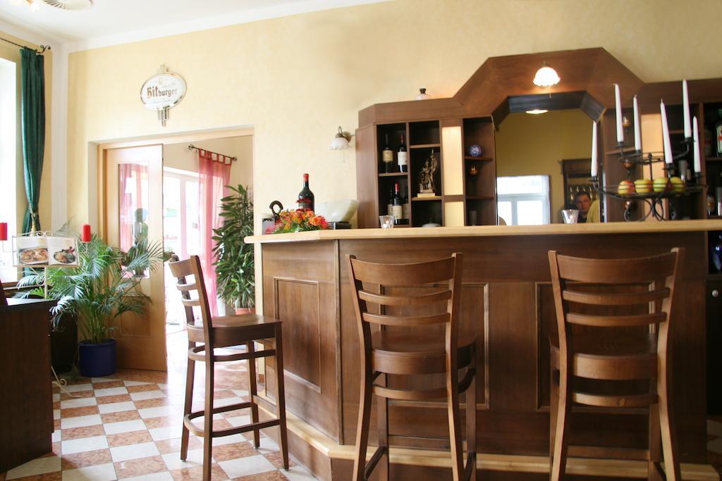 Hotel-Gasthof Eberherr Forstinning Extérieur photo